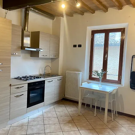 Apartment Teatro - Timeless Charm Correggio