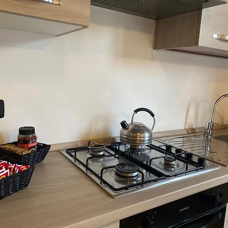 Apartment Teatro - Timeless Charm Correggio