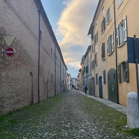 Teatro - Timeless Charm Apartment Correggio