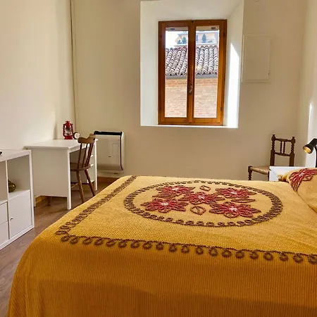 Apartment Teatro - Timeless Charm Correggio