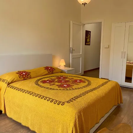 Teatro - Timeless Charm *